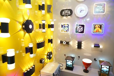 Audiophile Headphones Display